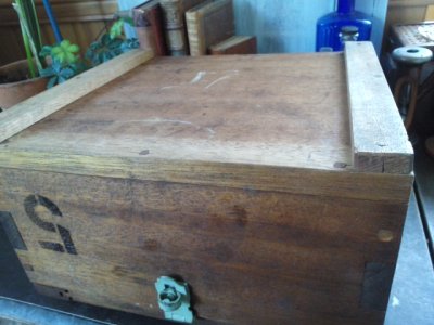 画像3: レトロ 古い 持ち手付き 木箱